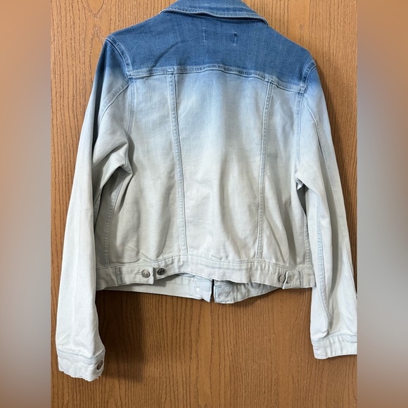 Jeans jacket - Picture 2 of 3